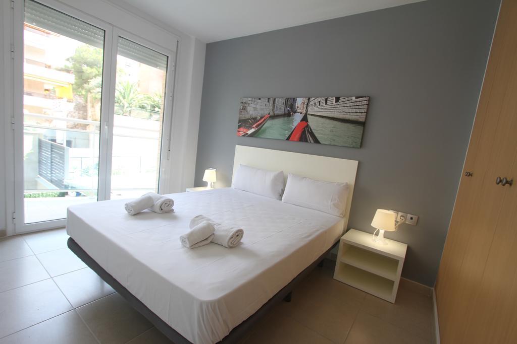 For A Stay Don Quijote Salou Esterno foto